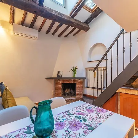 Trastevere Escape - Charme Holidays アパート *